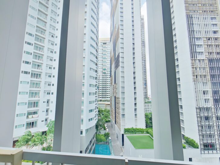Park Origin Phrom Phong