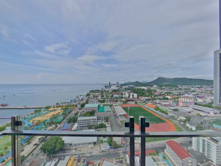 Ladda Plus Sriracha Condominium