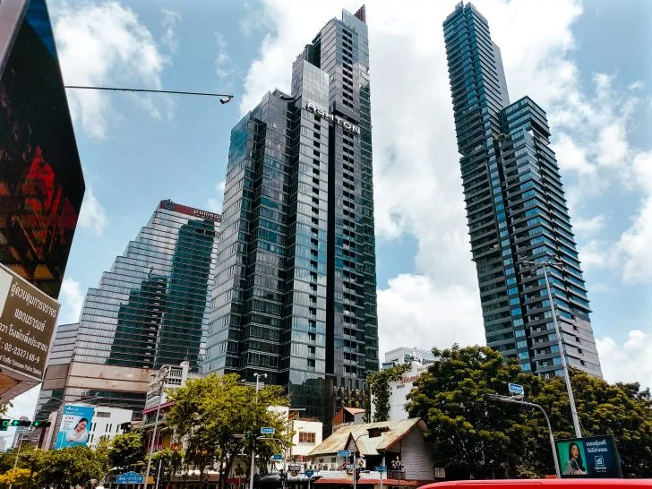 Ashton Silom