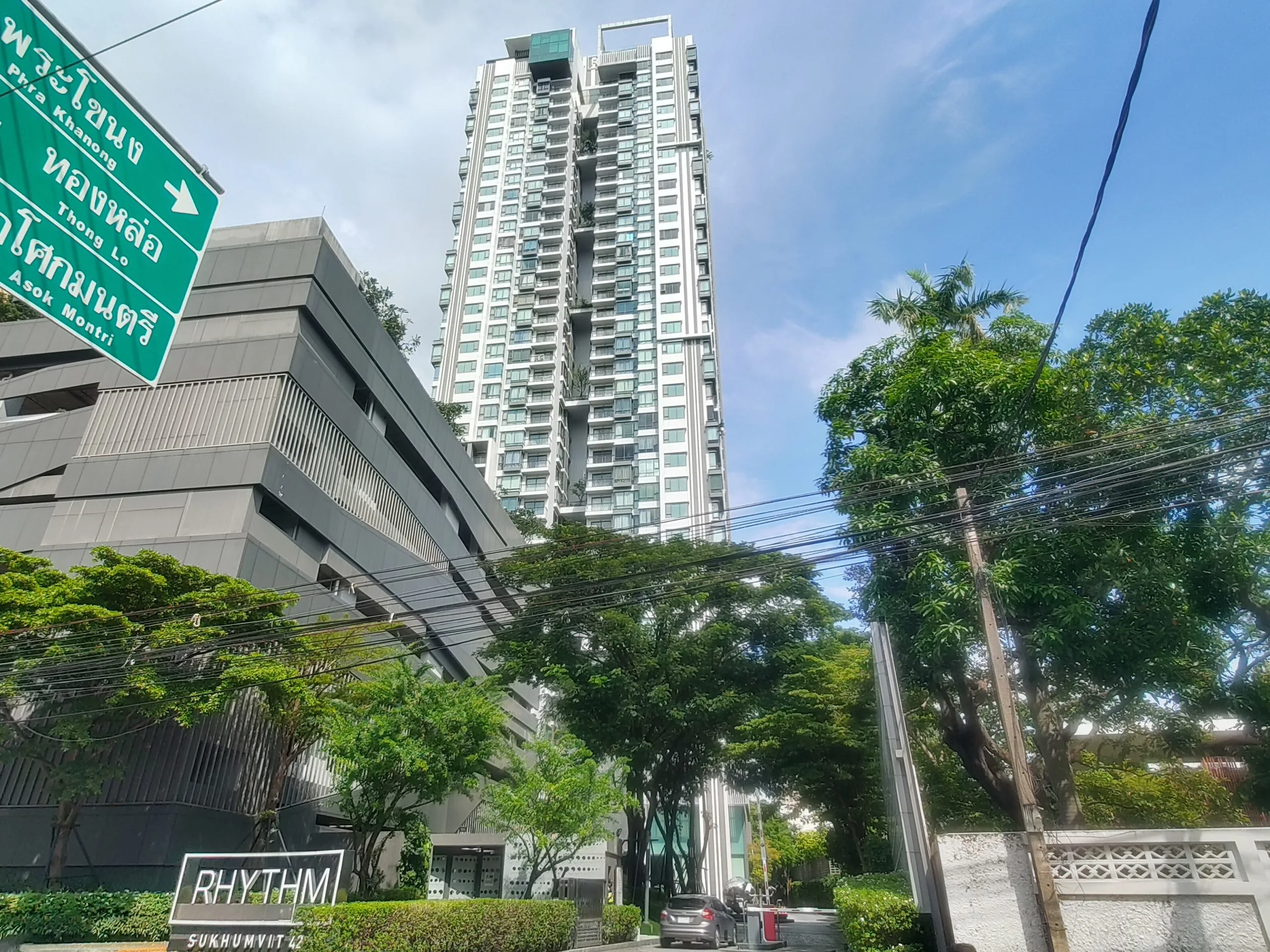 Rhythm Sukhumvit 42