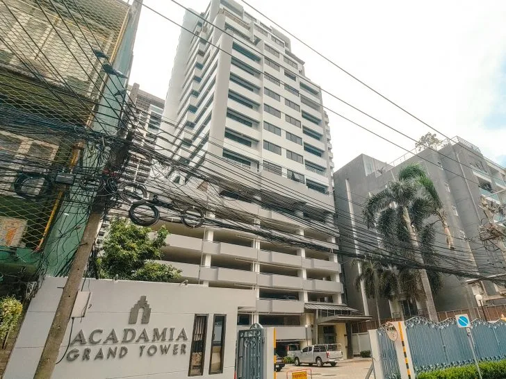 Academia Grand Tower