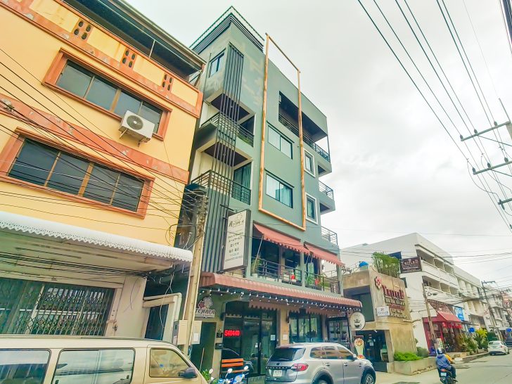 Atchara Service & Apartment