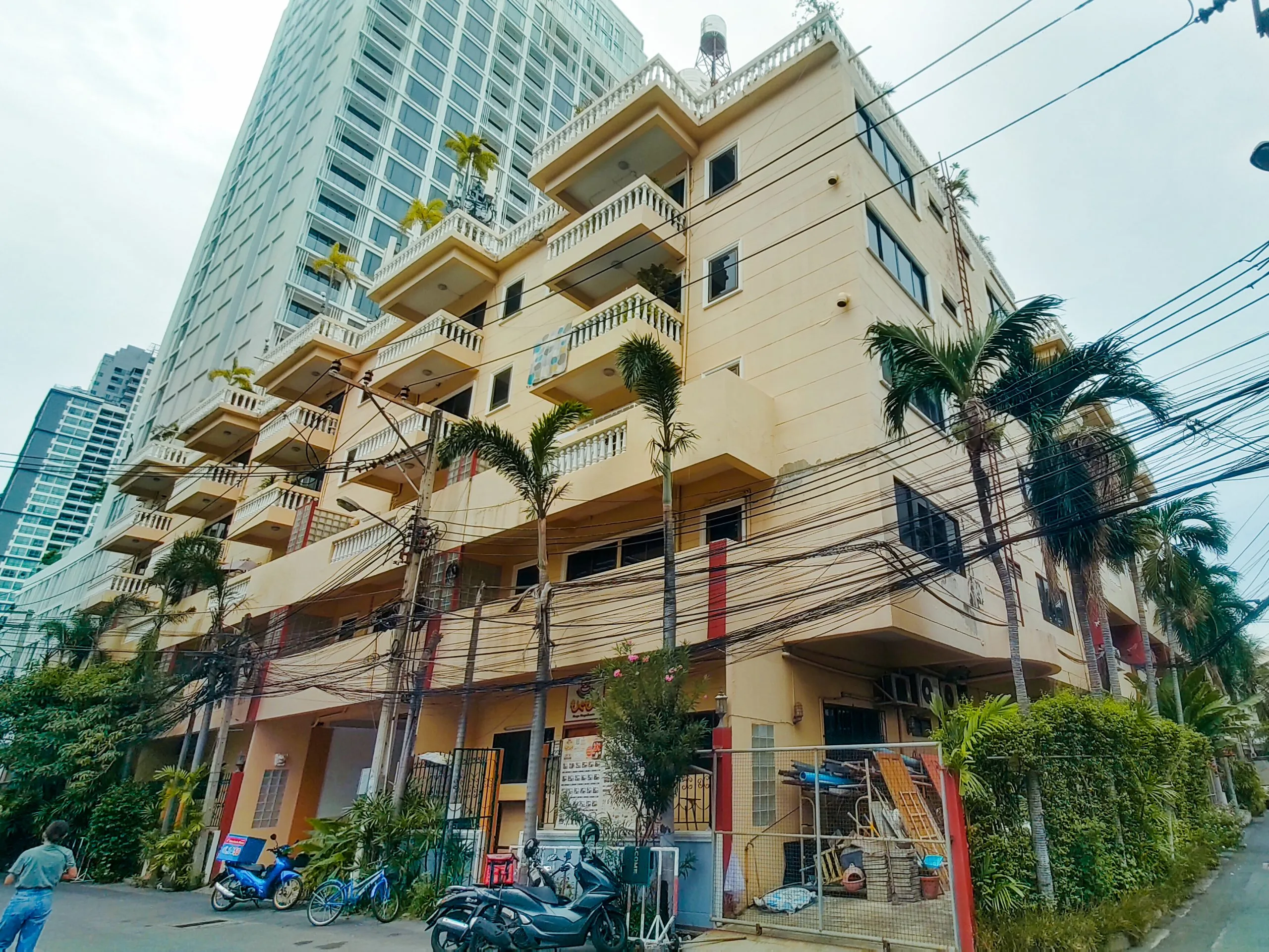 Promsak Mansion