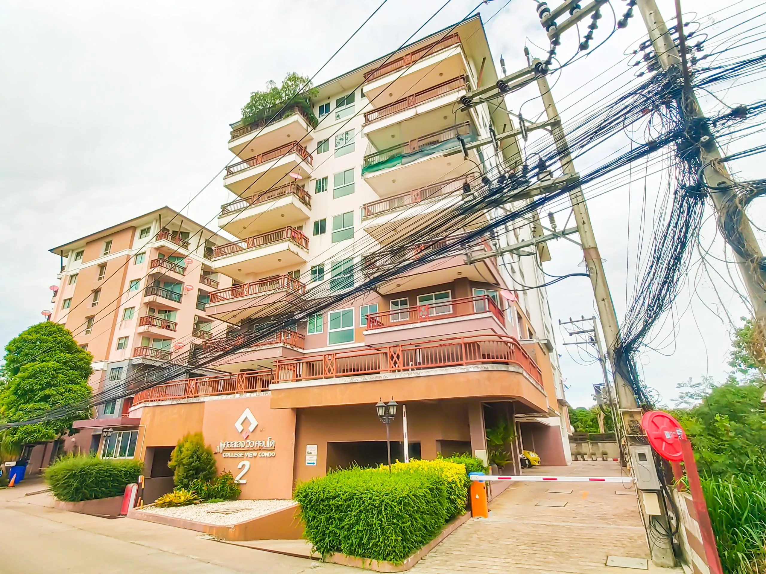 College View Condo2