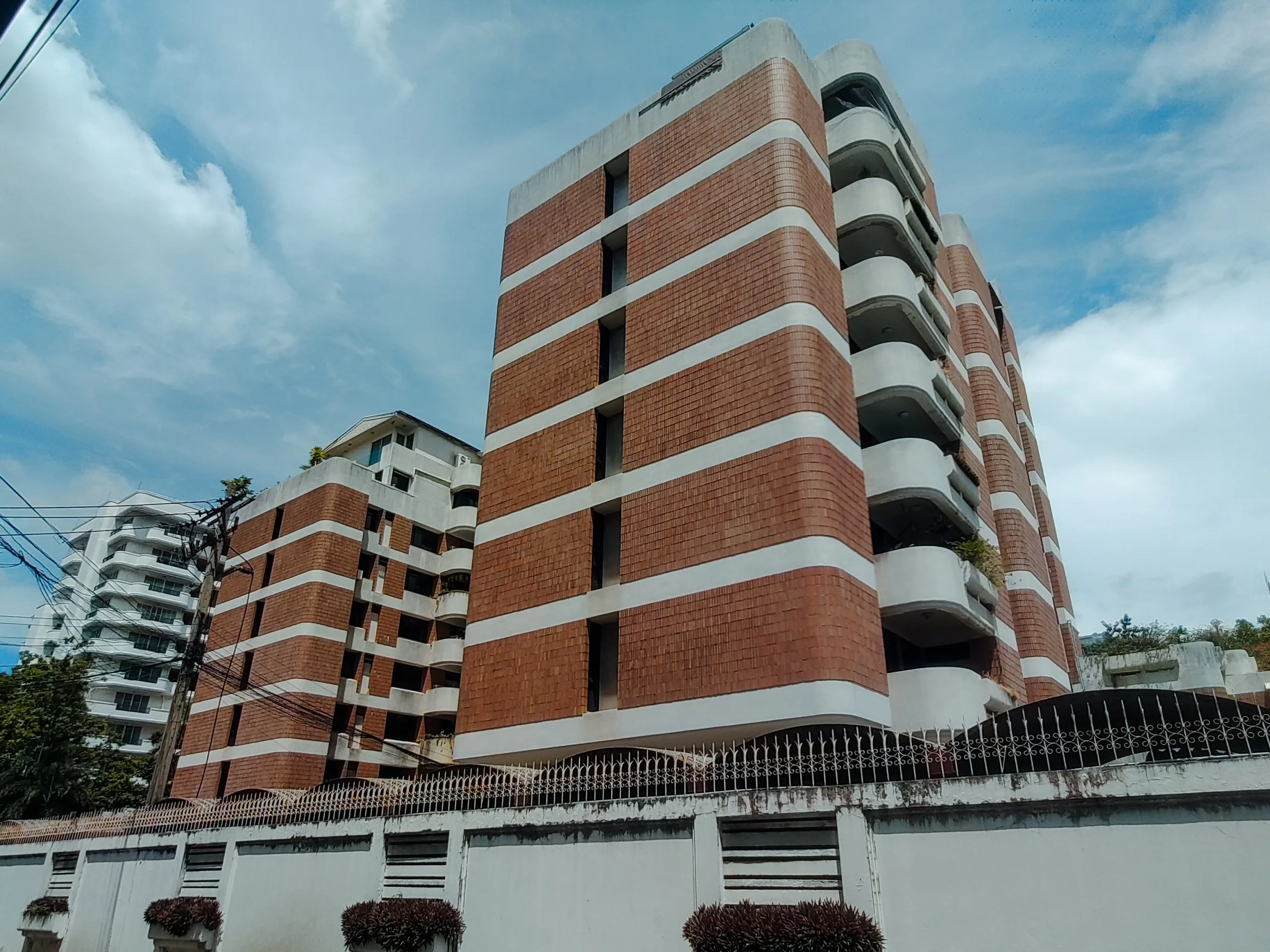 Jamy Twin Mansion