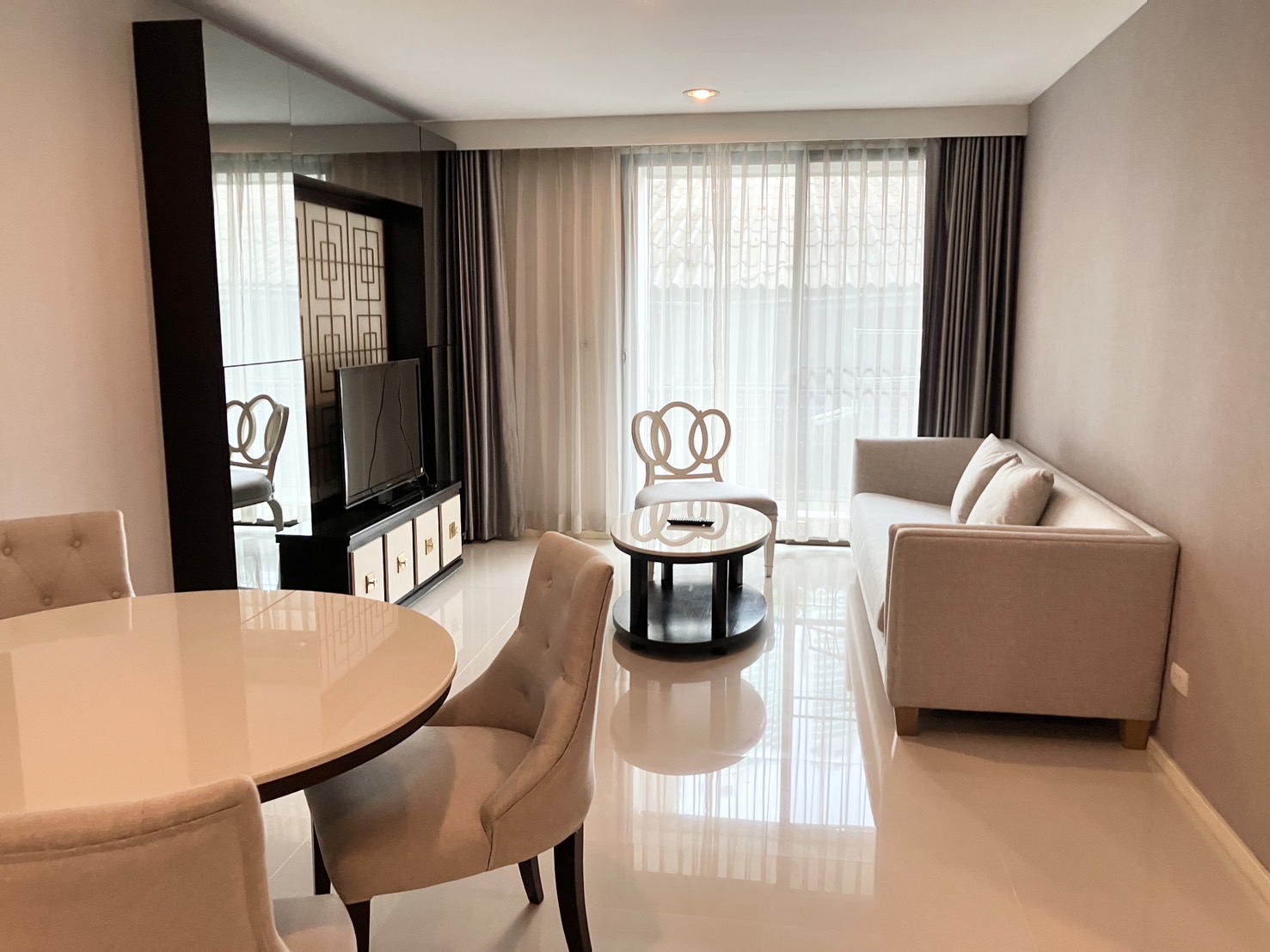 Pearl Residence Sukhumvit 24