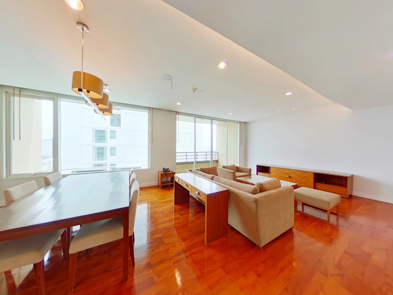 Baan Jamjuree 3+1