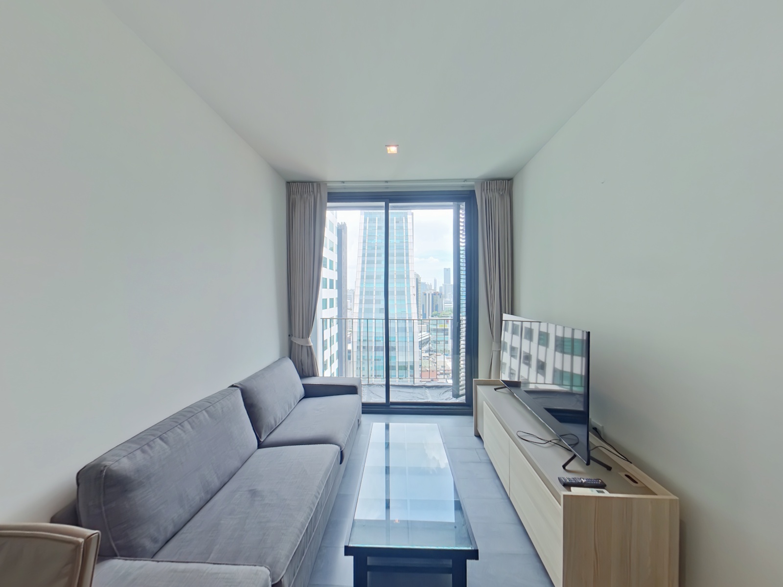 EDGE Sukhumvit 23