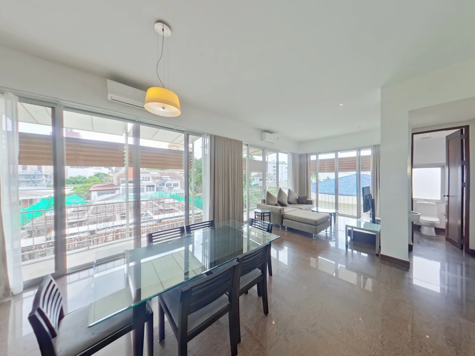 Baan Rom Yen