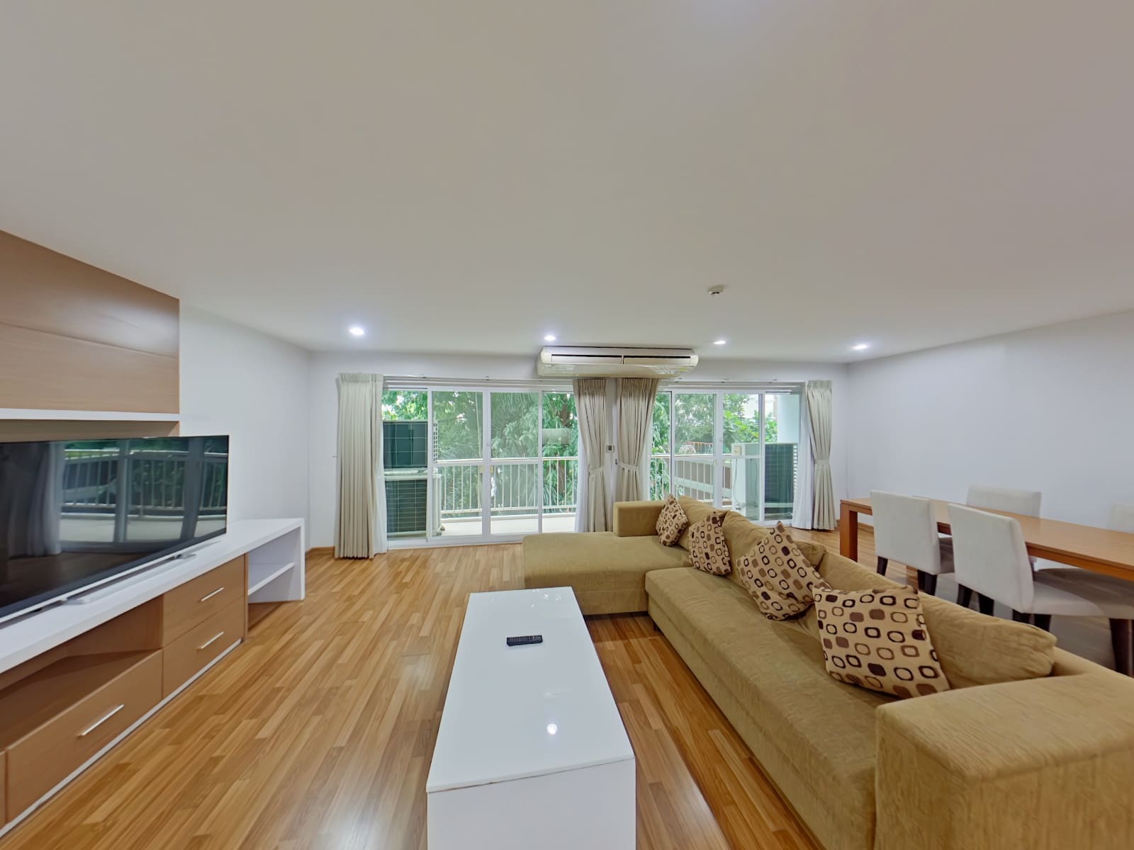 Prommitr Suite 2BR