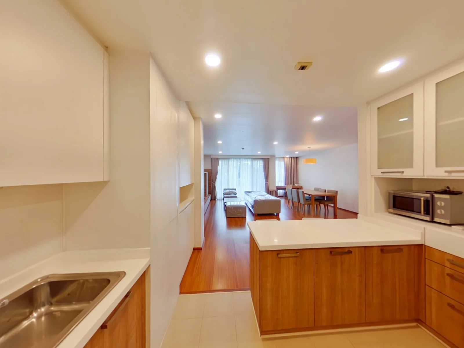 Thonglor 11 Residence 2BR