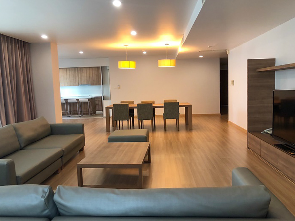 Thonglor 11 Residence 4BR