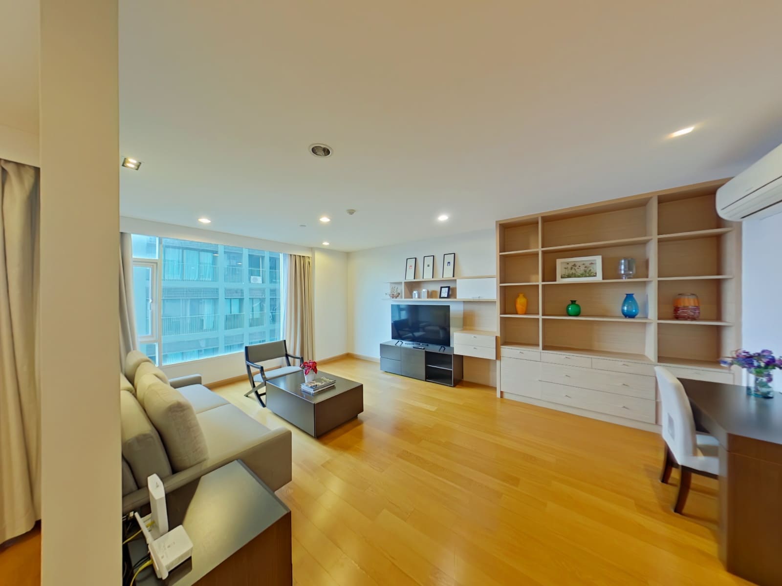 Capital Residence